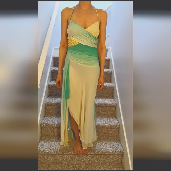BCBG dress size 8 green and yellow - Picture 1 of 4